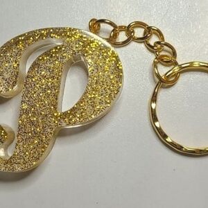 ✨ Sparkle with Style: Gold Glitter Resin Letter Key Chains with Charm! ✨